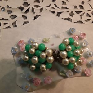 3/$10Japan stamped cluster bead clip on earrings